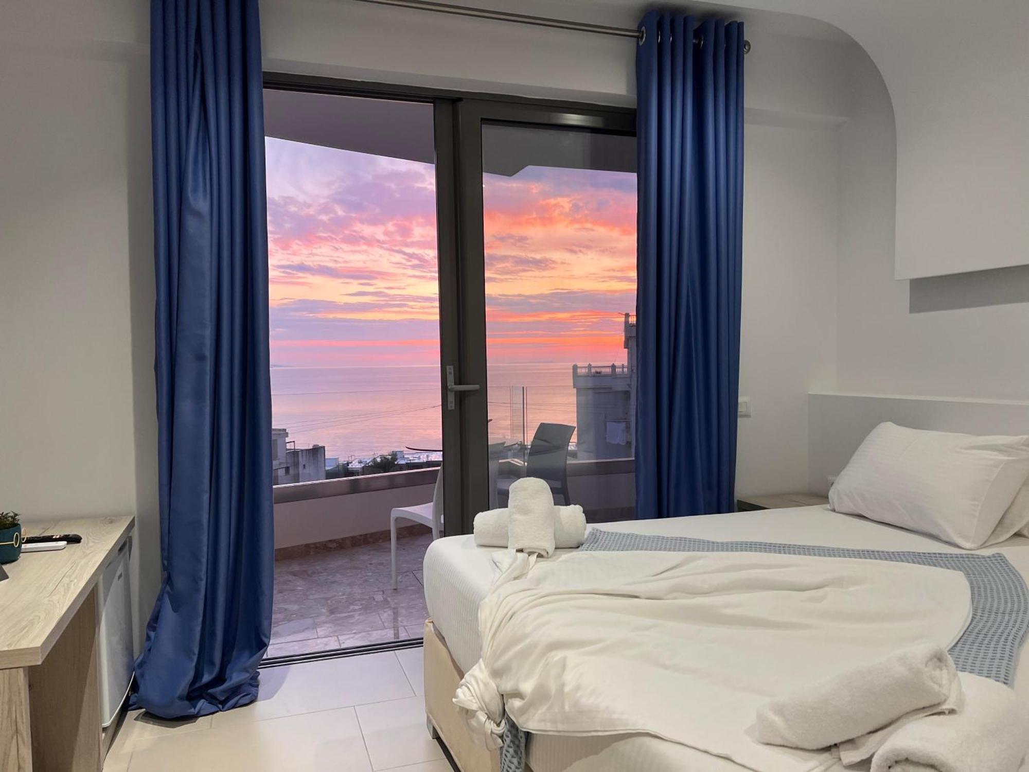 Sea View Hotel Sarandë Exteriör bild